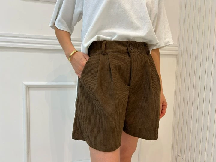 Pearls room - Korean Women Fashion - #momslook - Corduroy Half Pants - 8