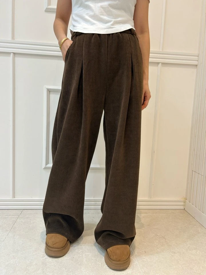 Pearls room - Korean Women Fashion - #vintagekidsstyle - Corduroy Pants