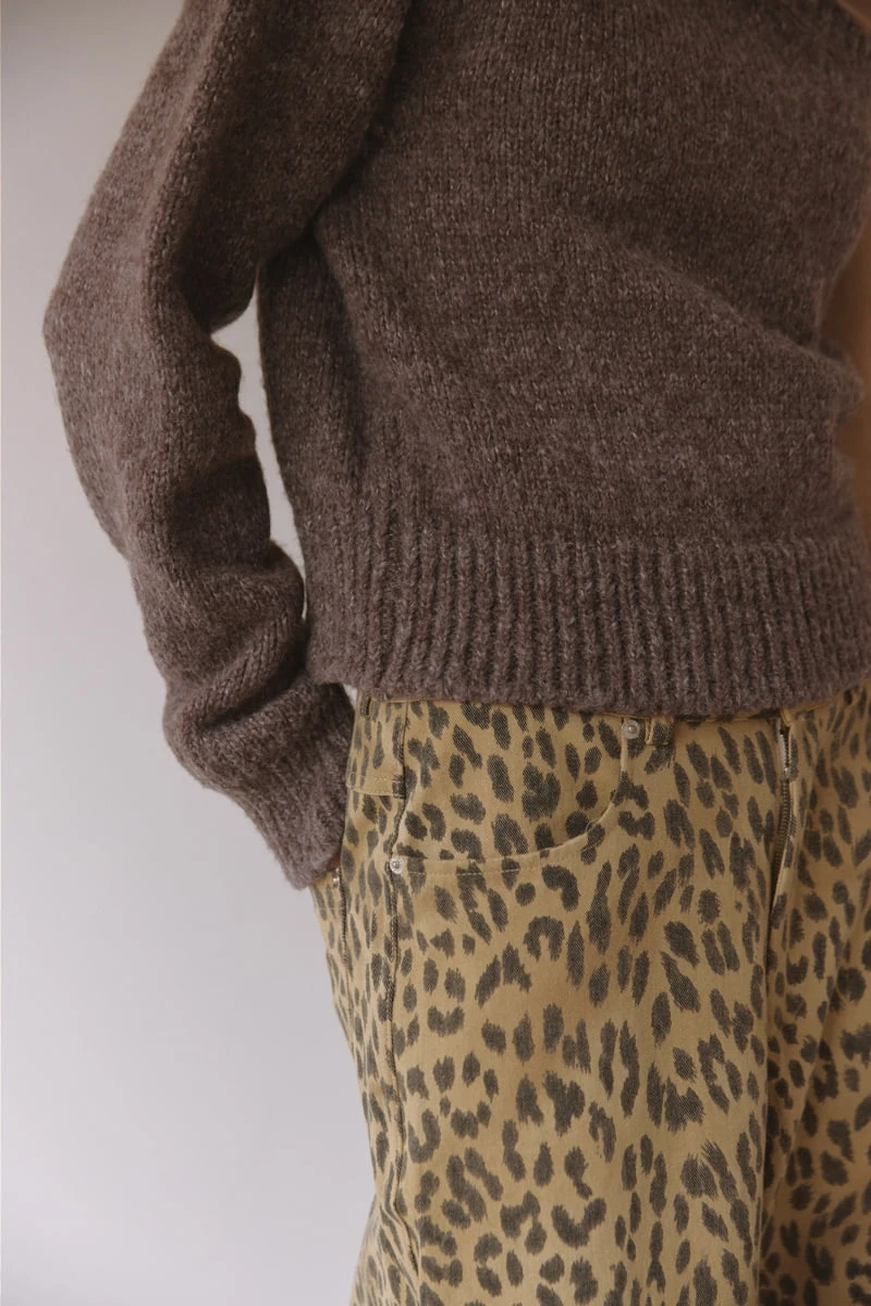 Project Wave - Korean Women Fashion - #momslook - Leopar Carpender Pants - 5