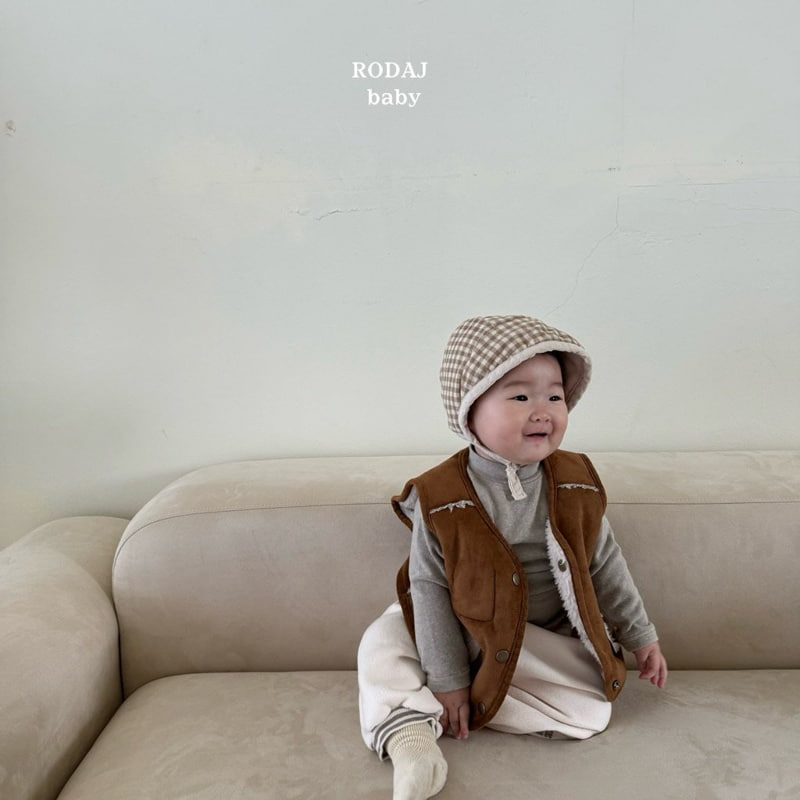 Roda J - Korean Baby Fashion - #babyboutiqueclothing - Bebe B To You Mockneck Tee - 9