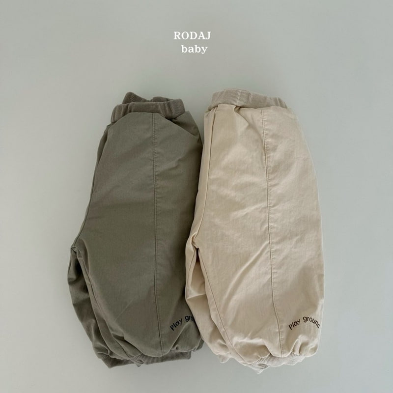 Roda J - Korean Baby Fashion - #babyoninstagram - Bebe B Ground Pants - 2