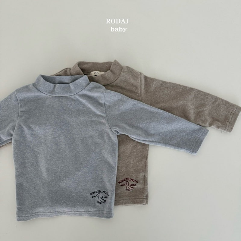 Roda J - Korean Baby Fashion - #babyoutfit - Bebe B To You Mockneck Tee - 2