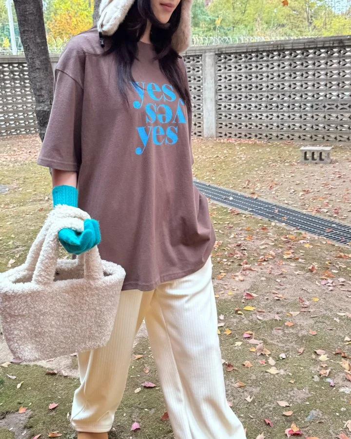 Theres - Korean Women Fashion - #momslook - Yes Tee - 2