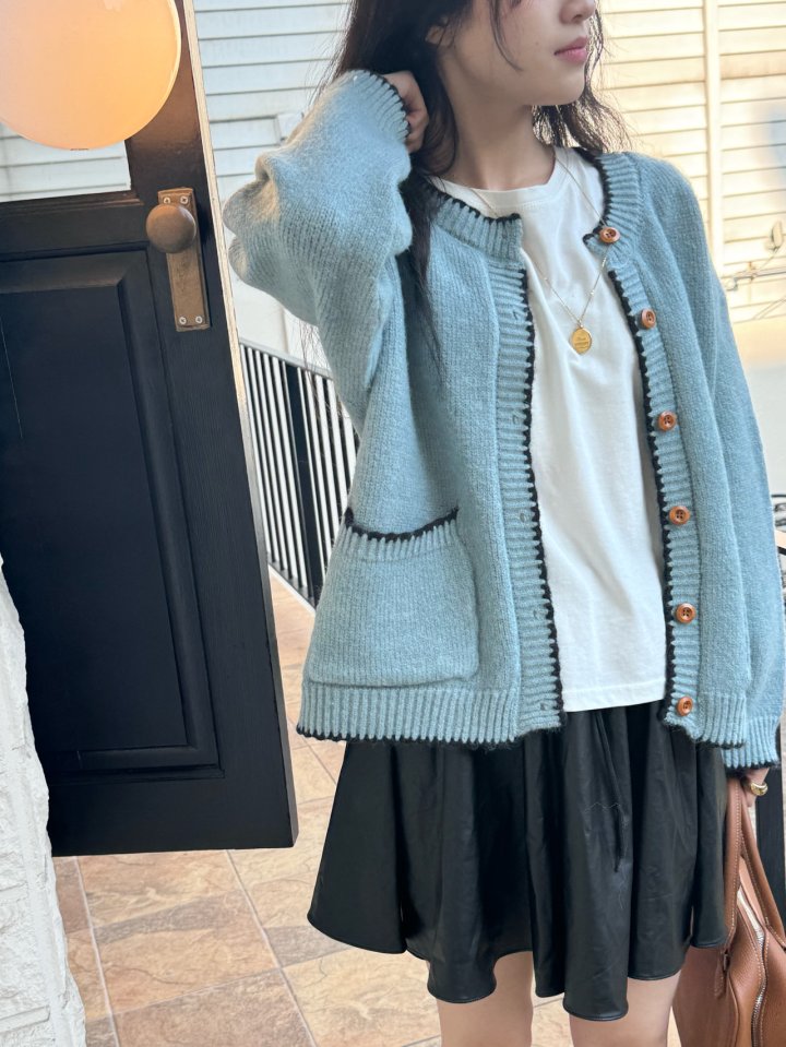 Theres - Korean Women Fashion - #vintageinspired - Line Cardigan - 4