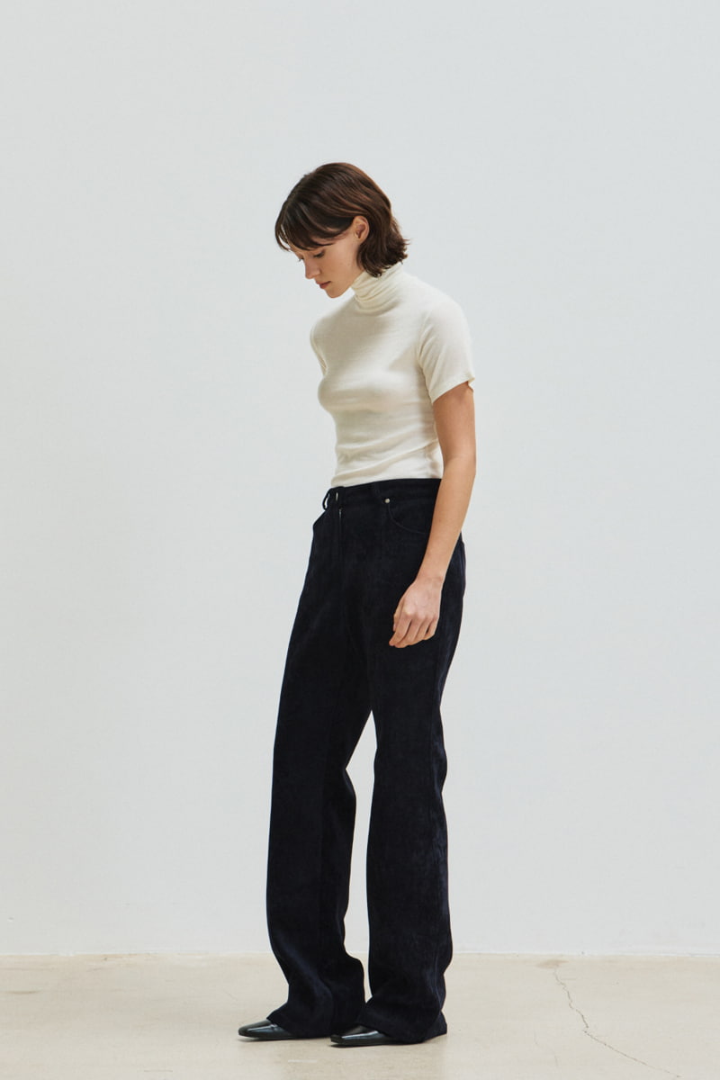 Understanding - Korean Women Fashion - #pursuepretty - Bella Corduroy Velvet Basic Pants - 5