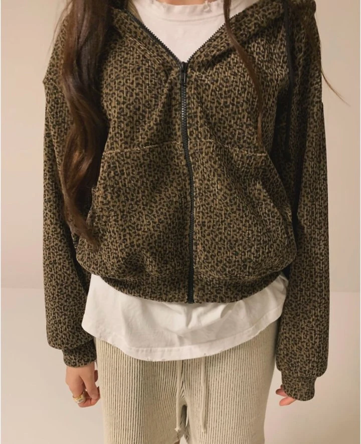 Via - Korean Women Fashion - #momslook - Leopar Zip-up Jacket - 7