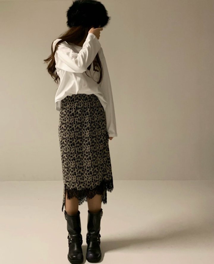 Via - Korean Women Fashion - #momslook - Leopard Lace Skirt - 3