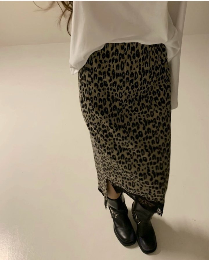 Via - Korean Women Fashion - #momslook - Leopard Lace Skirt - 5