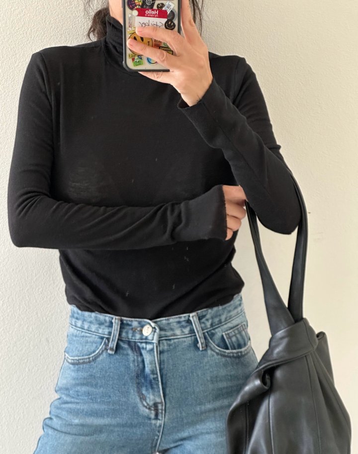 Via - Korean Women Fashion - #momslook - Simple Turtleneck Tee - 2