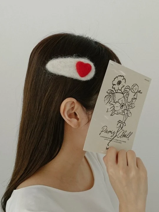 Big Pong Pong Heart Hairpin