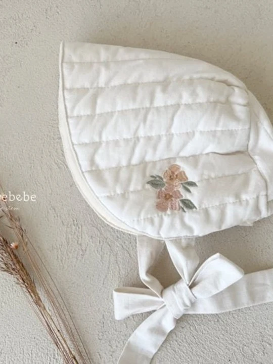 Floral Quilted Hanbok Bonnet