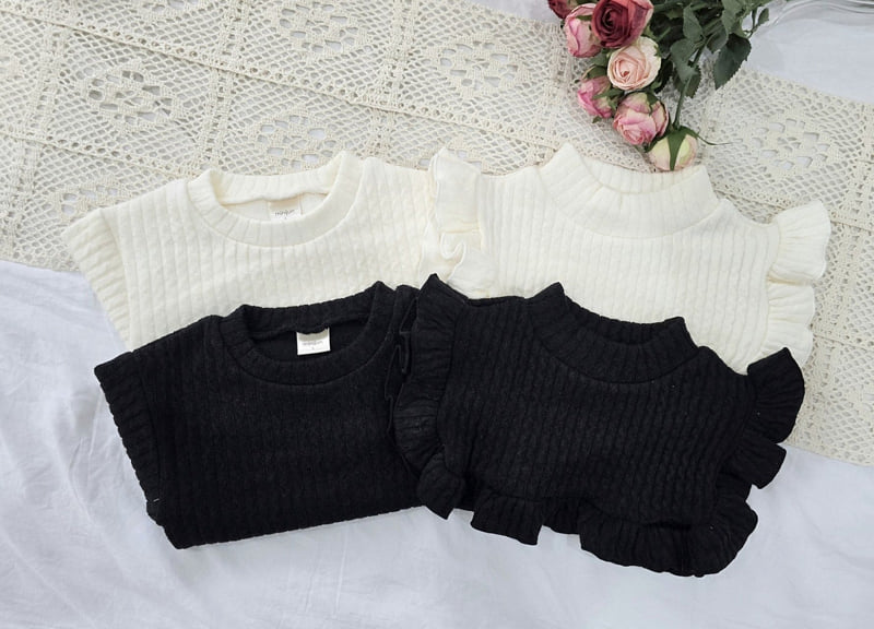 Bbb - Korean Children Fashion - #magicofchildhood - Warm Tee Cape Set - 5