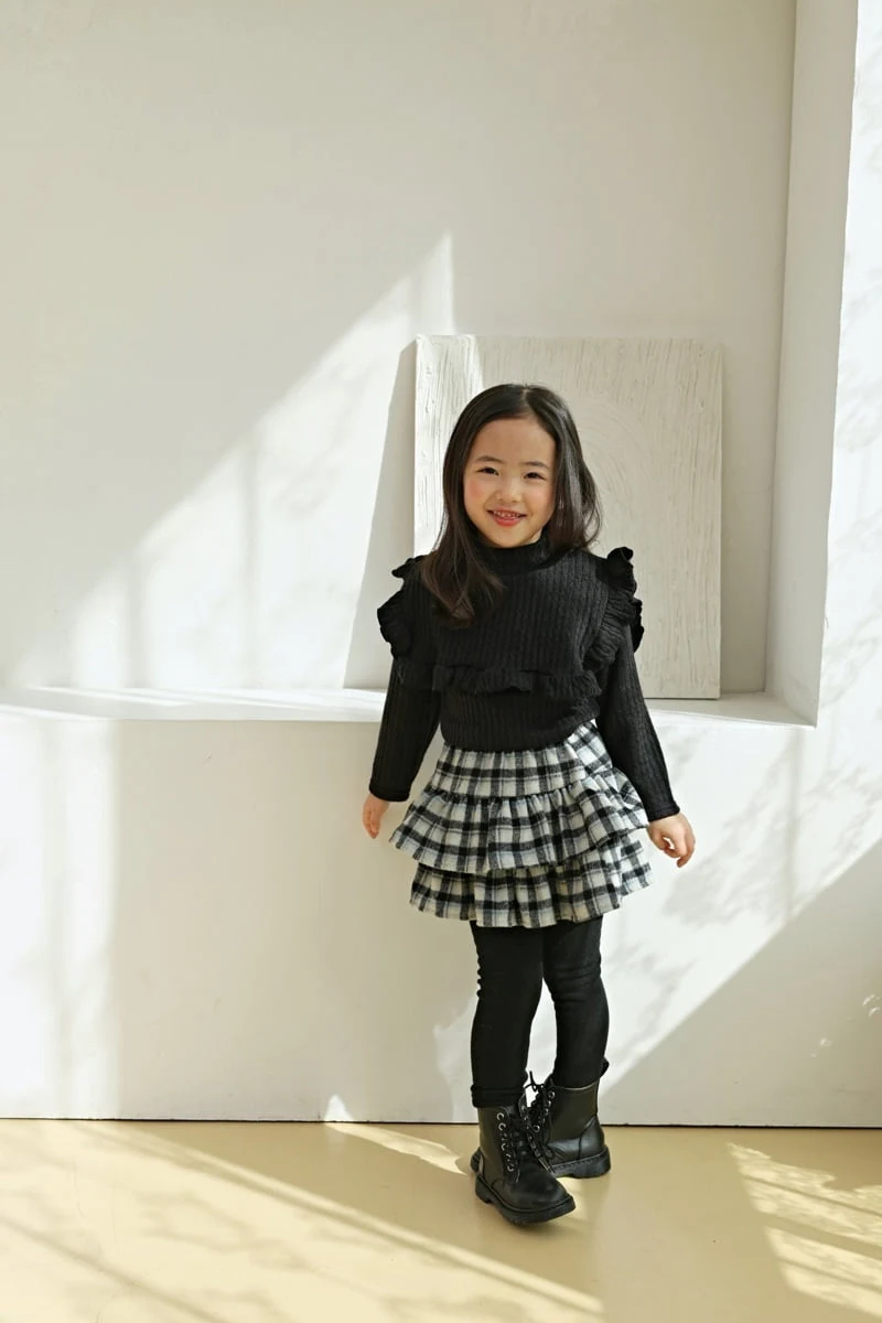 Bbb - Korean Children Fashion - #prettylittlegirls - Warm Tee Cape Set - 7