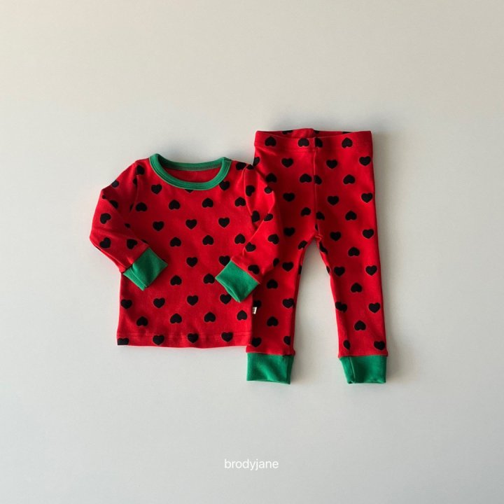 Brody Jane - Korean Baby Fashion - #babyoninstagram - Christmas Heart Set