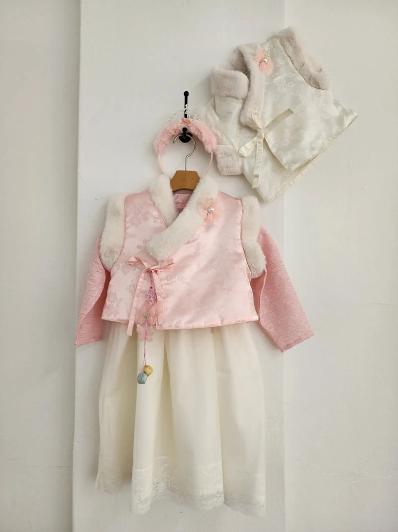 Dalla - Korean Children Fashion - #designkidswear - Butterfly Norigae - 11