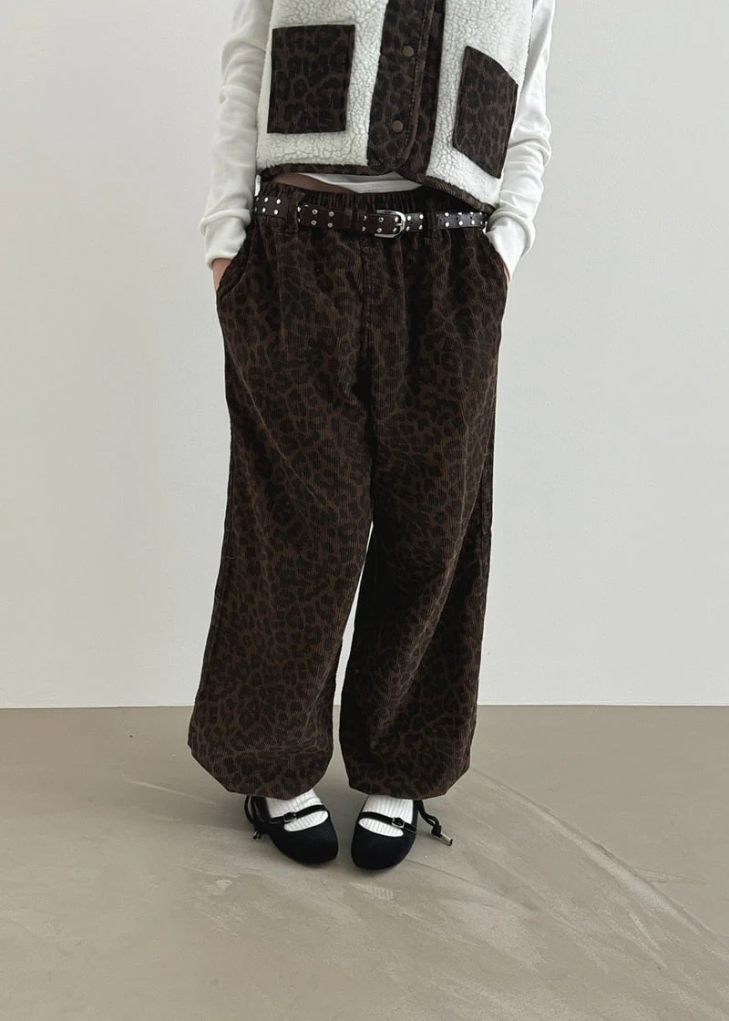 Gavara Market - Korean Women Fashion - #womensfashion - Leo Corduroy Washing Pants - 7