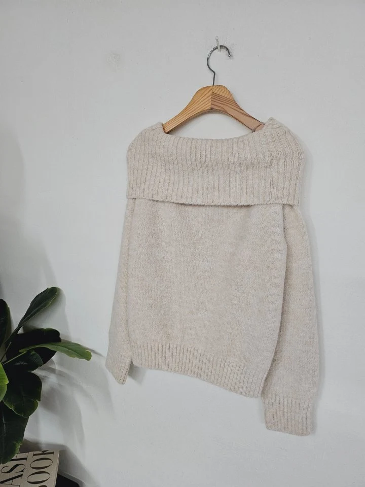 Gram - Korean Women Fashion - #thelittlethings - Wool Mona Open Shoulder Knit - 4