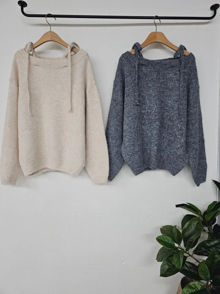 Gram - Korean Women Fashion - #restrostyle - Wool Love Shoulder Strap Knit - 2