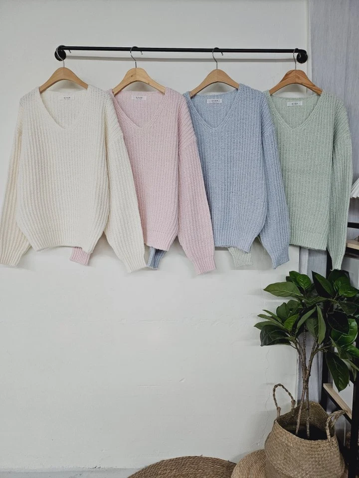 Gram - Korean Women Fashion - #womensfashion - V Love Knit - 10