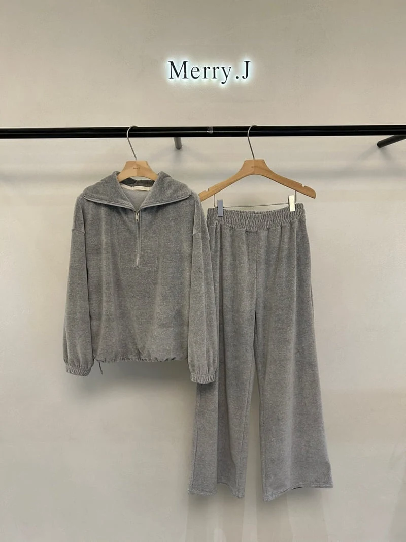 Merry J - Korean Women Fashion - #momslook - Velo String Half Zip-up Tee - 3