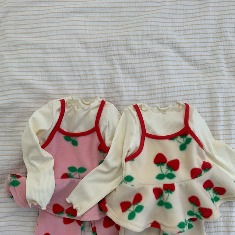 Yellow Factory - Korean Children Fashion - #prettylittlegirls - Strawberry Bustier Set - 10