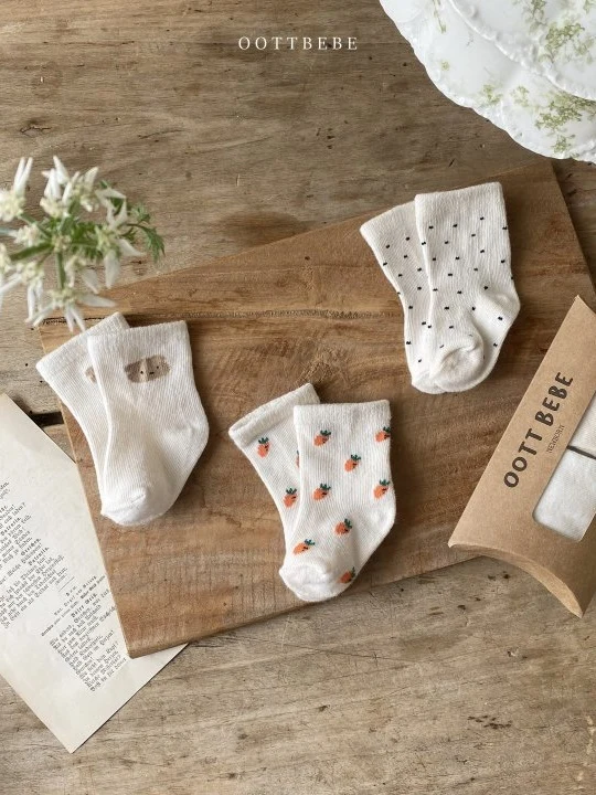 Newborn Pattern Sock (set of 3)