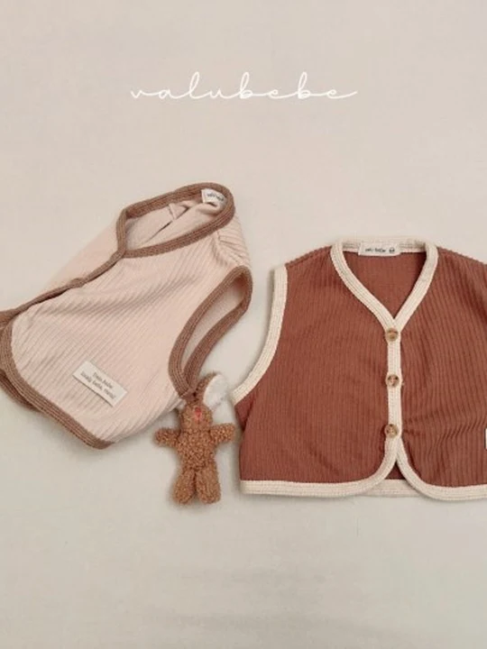 Bebe Minimal Buttle Vest