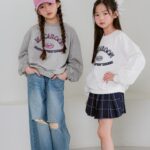 T09 Macaron Embroidery Sweatshirts