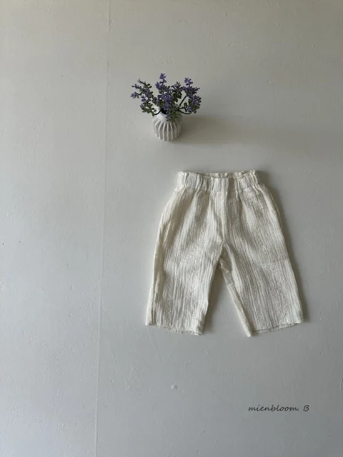 Bebe Jour Embroidery Pants