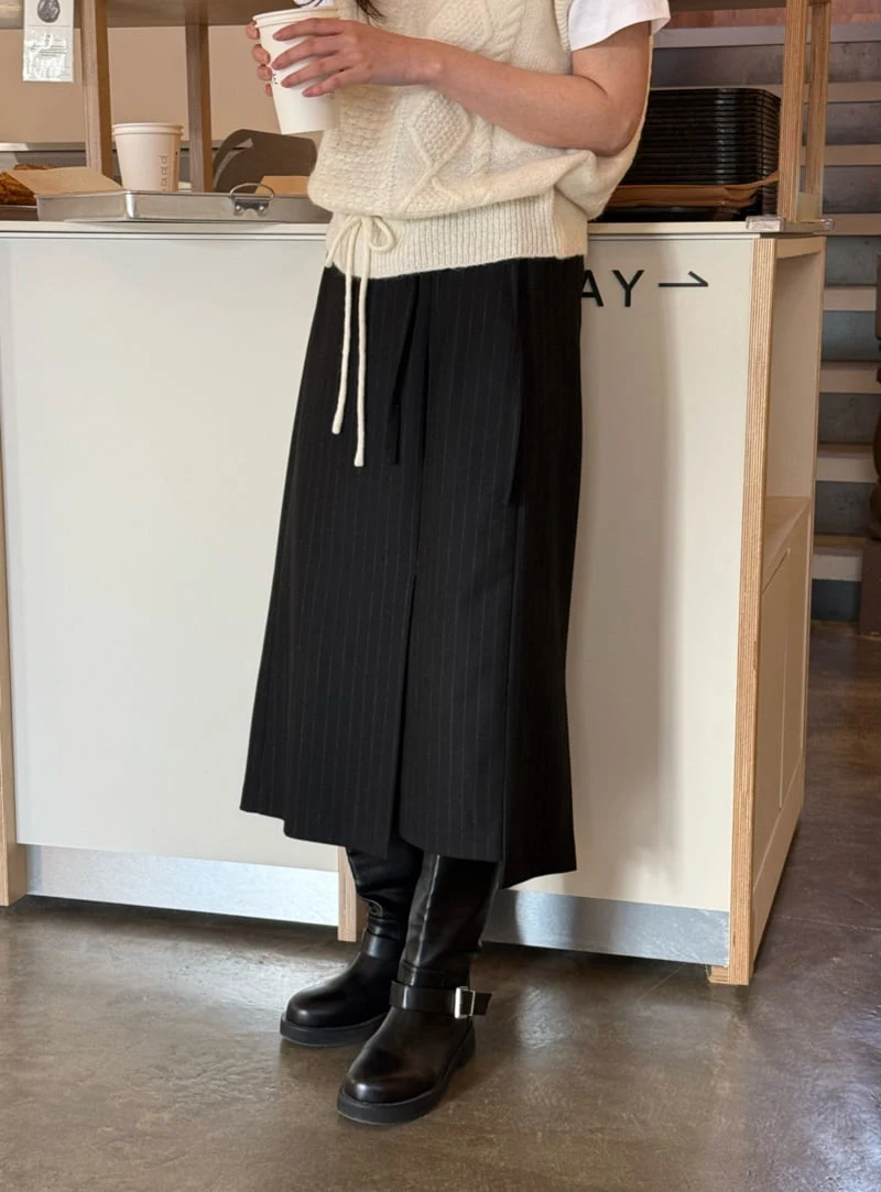 Amygrace - Korean Women Fashion - #momslook - Tom Stripe Skirt - 7