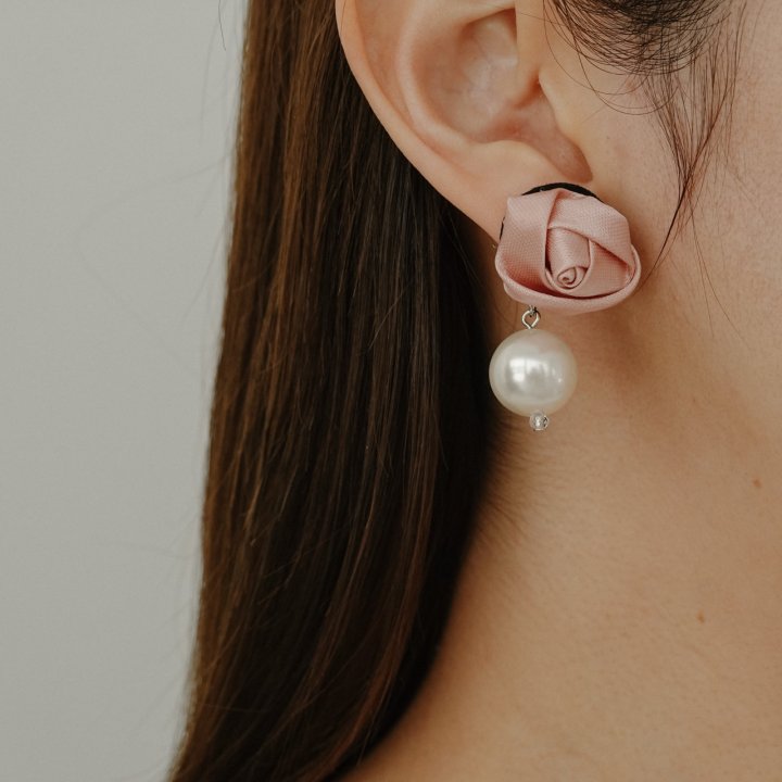 Eeiitt - Korean Women Fashion - #momslook - Silky Rose Pearl Earrings - 7