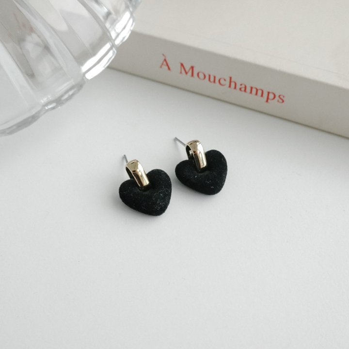 Eeiitt - Korean Women Fashion - #momslook - Girls Suede Heart Earrings - 5