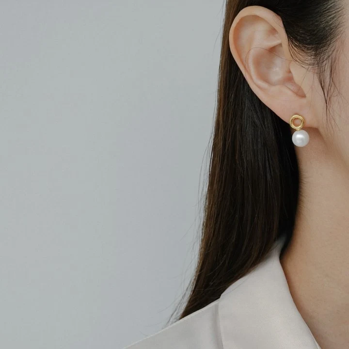 Eeiitt - Korean Women Fashion - #pursuepretty - Lemore Circle Pearl Earrings - 10