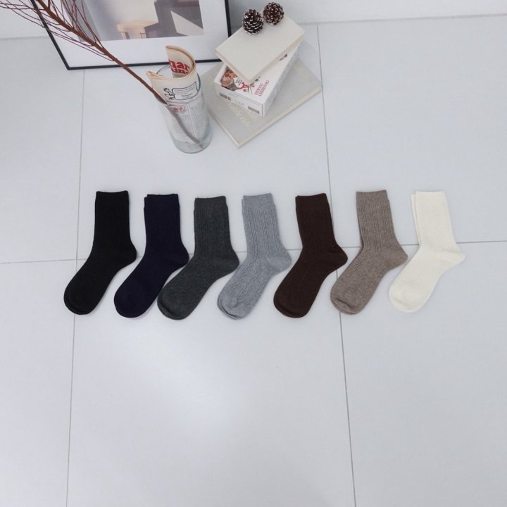 Eeiitt - Korean Women Fashion - #vintageinspired - Soft Twisted Socks