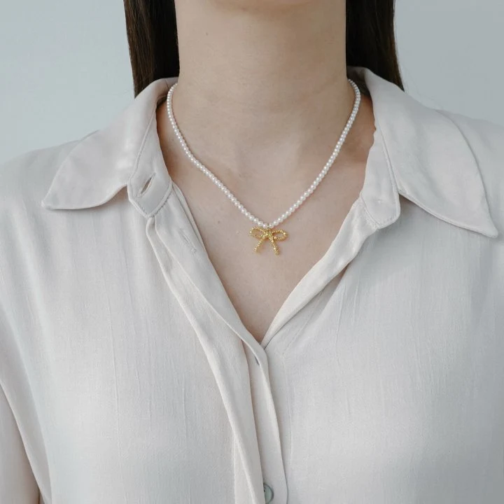 Eeiitt - Korean Women Fashion - #womensfashion - Posh Gold Ribbon Pearl Necklace - 6