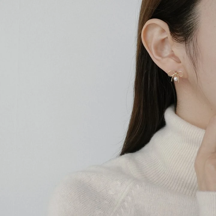 Eeiitt - Korean Women Fashion - #womensfashion - Velua Mini Pearl Ribbon Earrings - 12