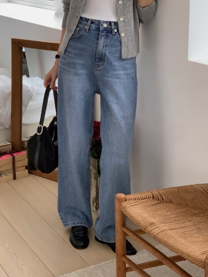 I'm here - Korean Women Fashion - #momslook - Cat Brush Half High Straight Denim Pants - 6