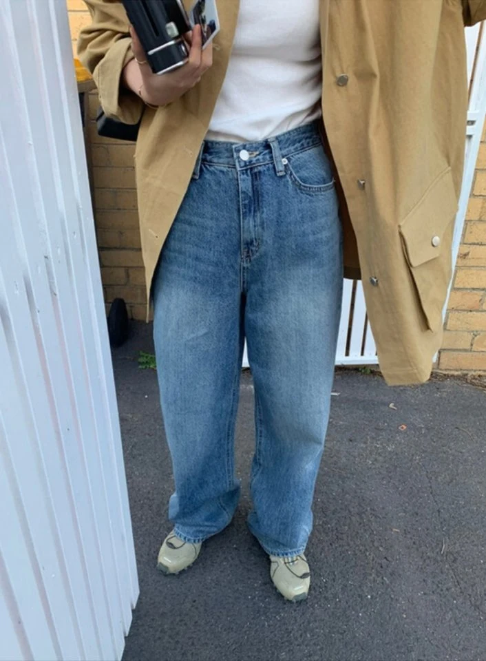 I'm here - Korean Women Fashion - #momslook - Unique Straight Wide Denim Pants - 5