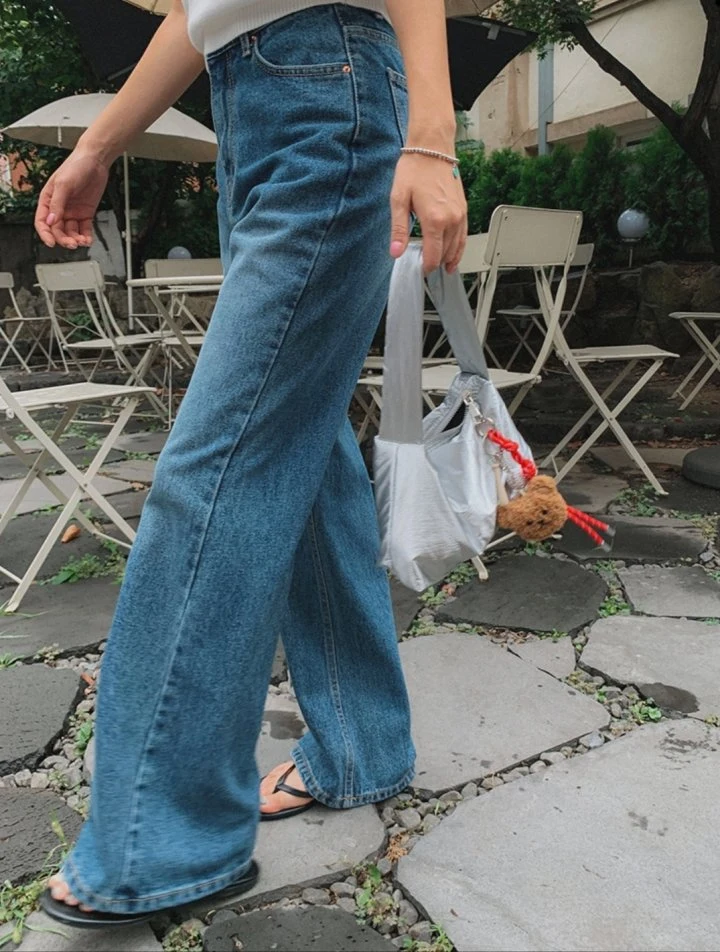 I'm here - Korean Women Fashion - #pursuepretty - Brush Bootscut Denim Pants - 2