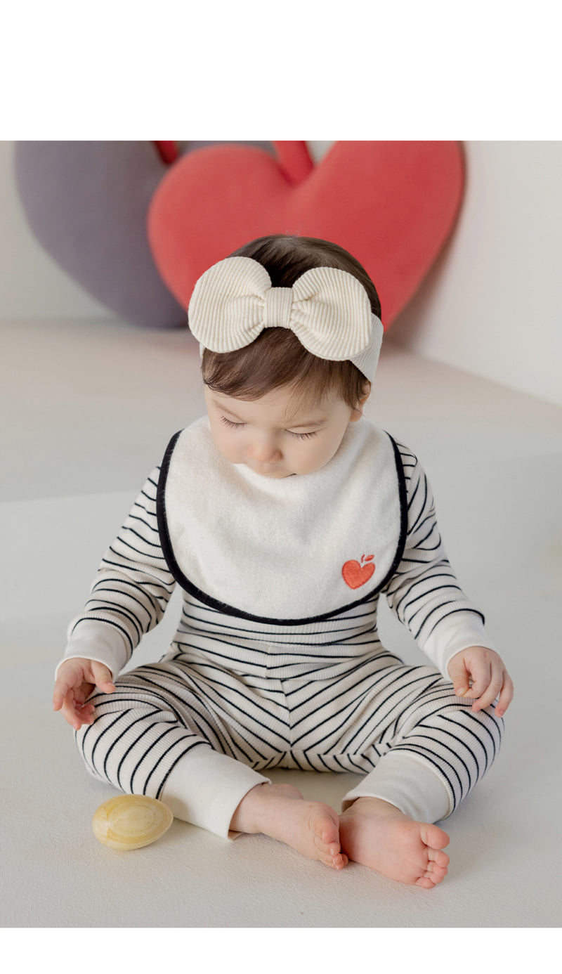 Kids Clara - Korean Baby Fashion - #babyboutiqueclothing - Mono Baby Bib