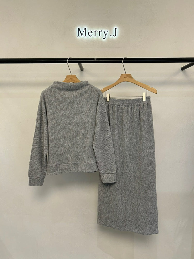 Merry J - Korean Women Fashion - #momslook - Reno Pleated Tee - 10