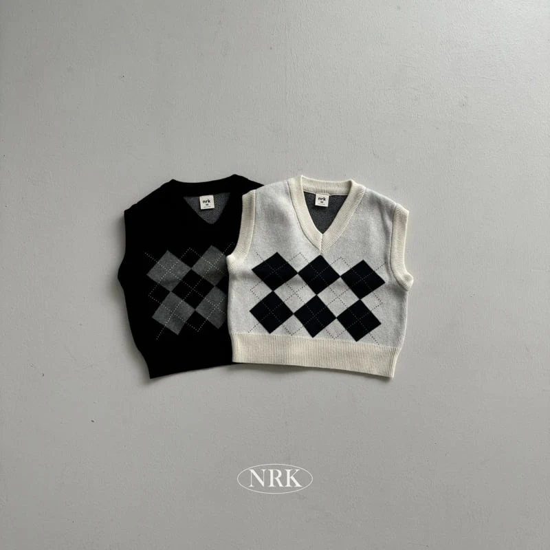 Nrk - Korean Children Fashion - #magicofchildhood - Cotton Argyle Vest