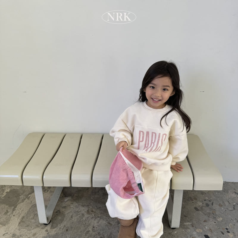 Nrk - Korean Children Fashion - #prettylittlegirls - Fleece Paris Top Bottom Set - 10