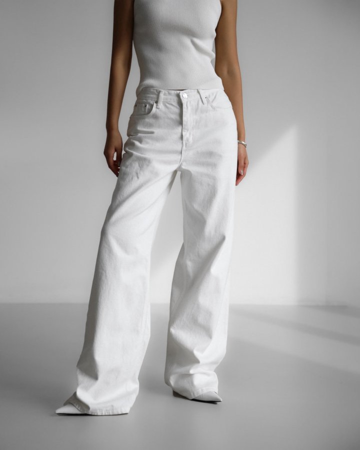 Paper Moon - Korean Women Fashion - #womensfashion - High Rise Wide Leg White Denim Pants - 2