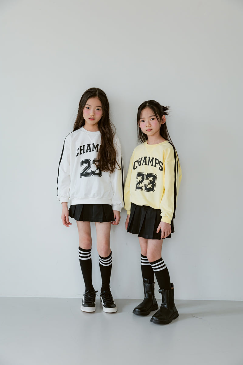 Sm2 - Korean Children Fashion - #prettylittlegirls - T08 Champions Line Sweatshirts - 4