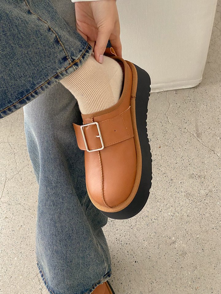 Vade - Korean Women Fashion - #womensfashion - Mocha Velcro Buckle Bloafer - 9