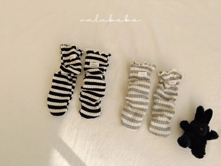 Valu Bebe - Korean Baby Fashion - #babyboutiqueclothing - Bebe Stripe Socks